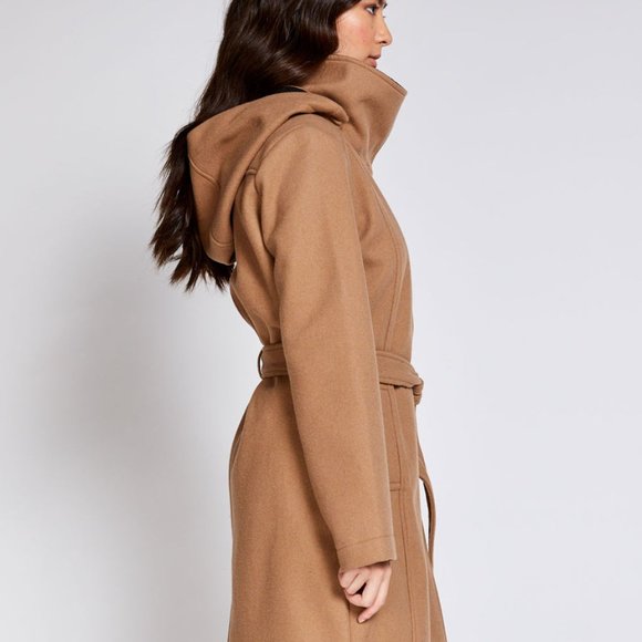 BNWT Waterproof Trench-style Camel Coat with Detachable Hood, size small - Picture 15 of 16